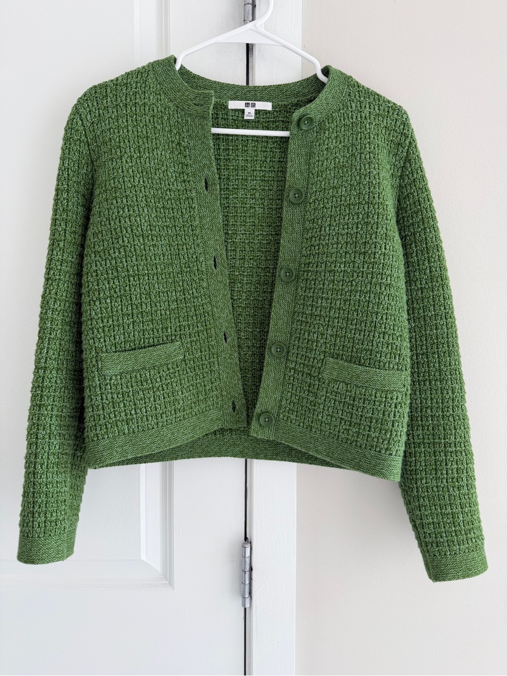 Uniqlo Olive Green Textured Button-Front Cardigan Sweater - Picture 2 of 10